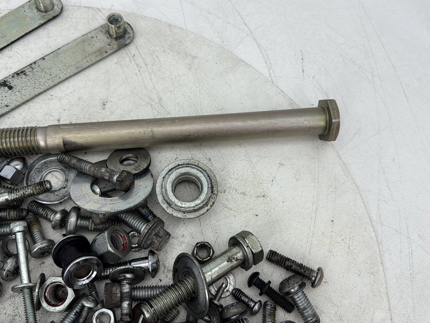 2010 Harley Dyna Fat Bob FXDF OEM Hardware Bolts Nuts & Brackets