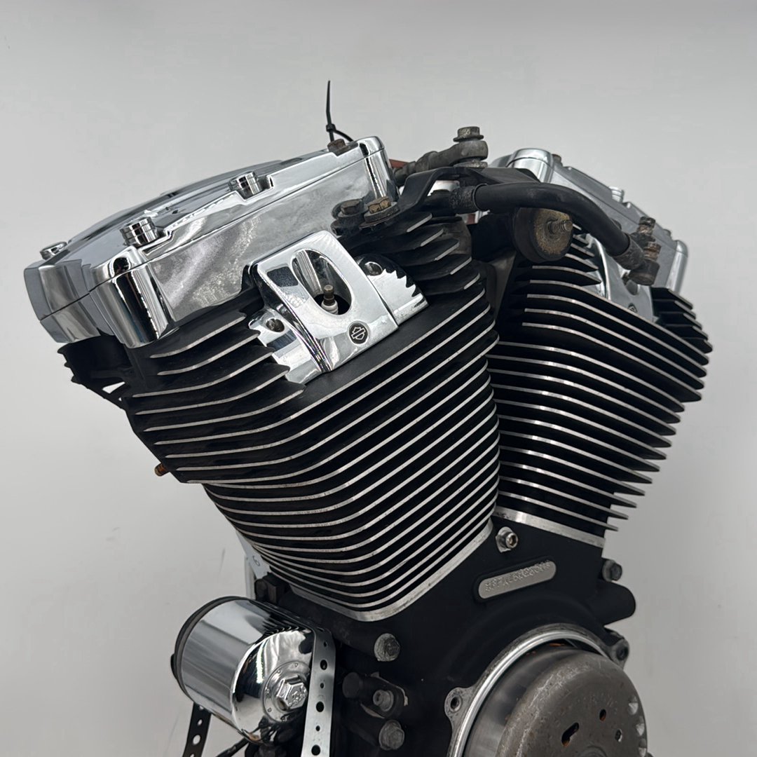 1999 - 2006 Harley-Davidson Touring Electra Glide Classic EFI Twin Cam 88 Engine Motor 16180-01