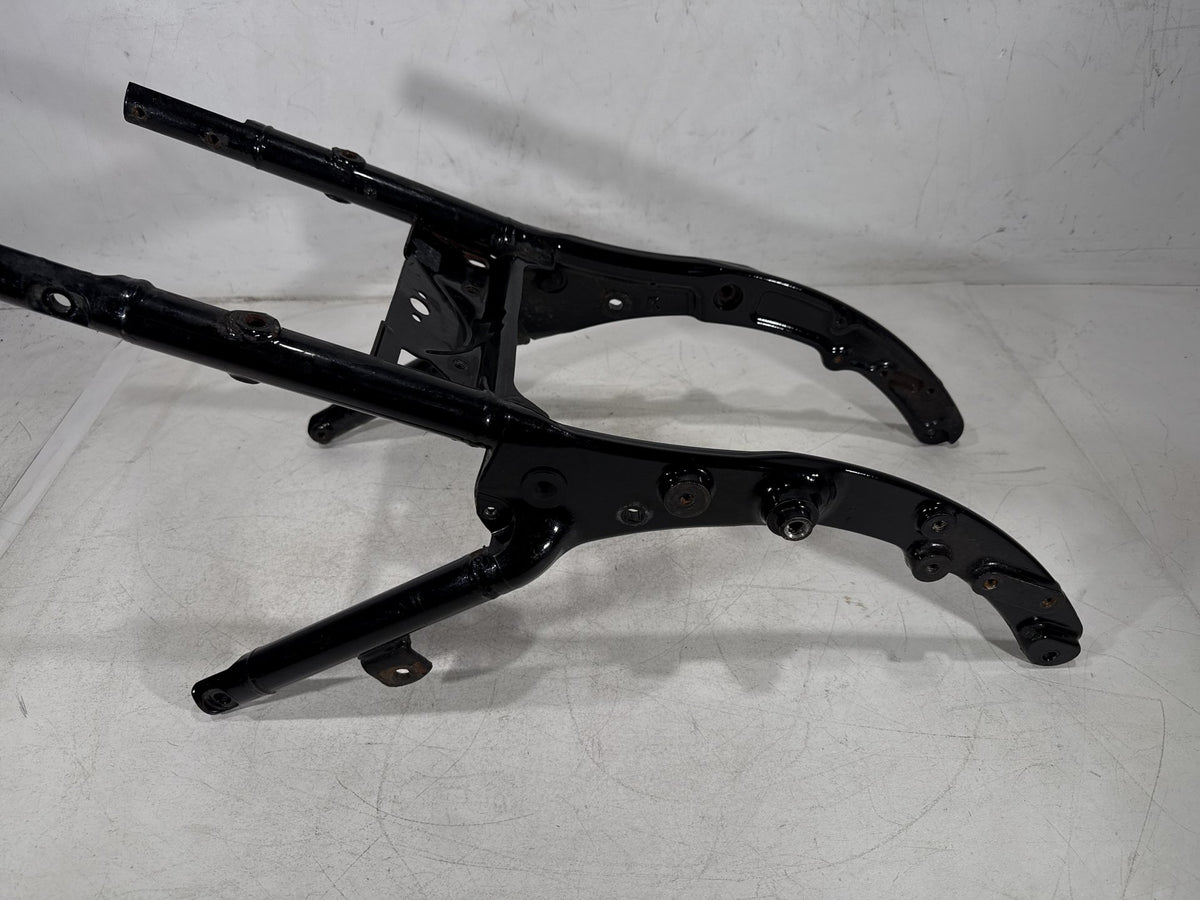 13 Harley Street Glide Touring FLHX OEM Rear Back Sub Frame Rail Bar 48079-09BHP