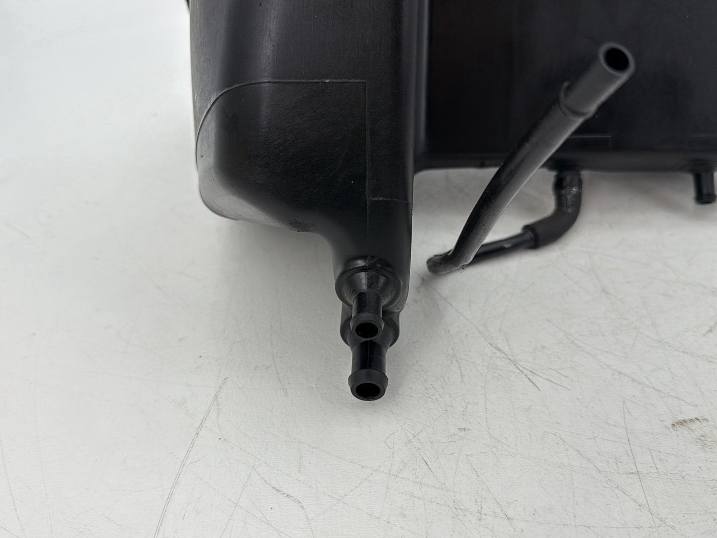 2006 Harley Sportster XL883C 883 Custom OEM Oil Tank Reservoir Bottle Canister & Dipstick