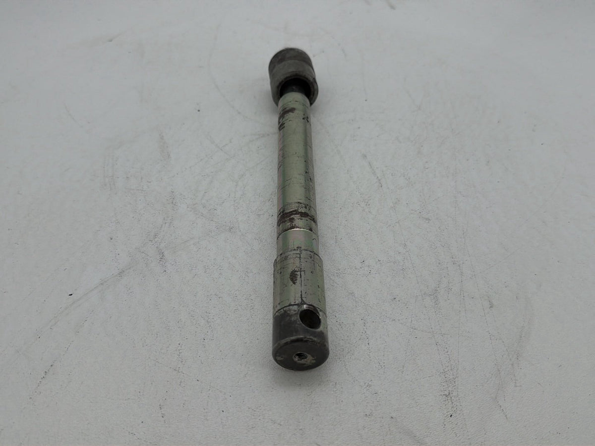 2007 Harley Dyna Street Bob FXDBI OEM Front Wheel Axle Bolt Shaft