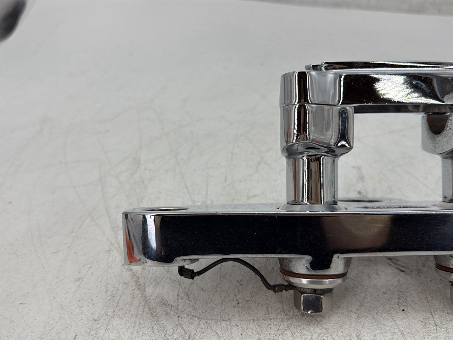 1998 Harley Softail Custom FXSTC OEM Front Fork Upper Triple Tree Clamps