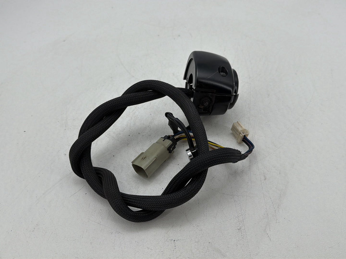 07 Harley Dyna Street Bob FXDBI OEM Left Turn Signal Headlight Switches Controls