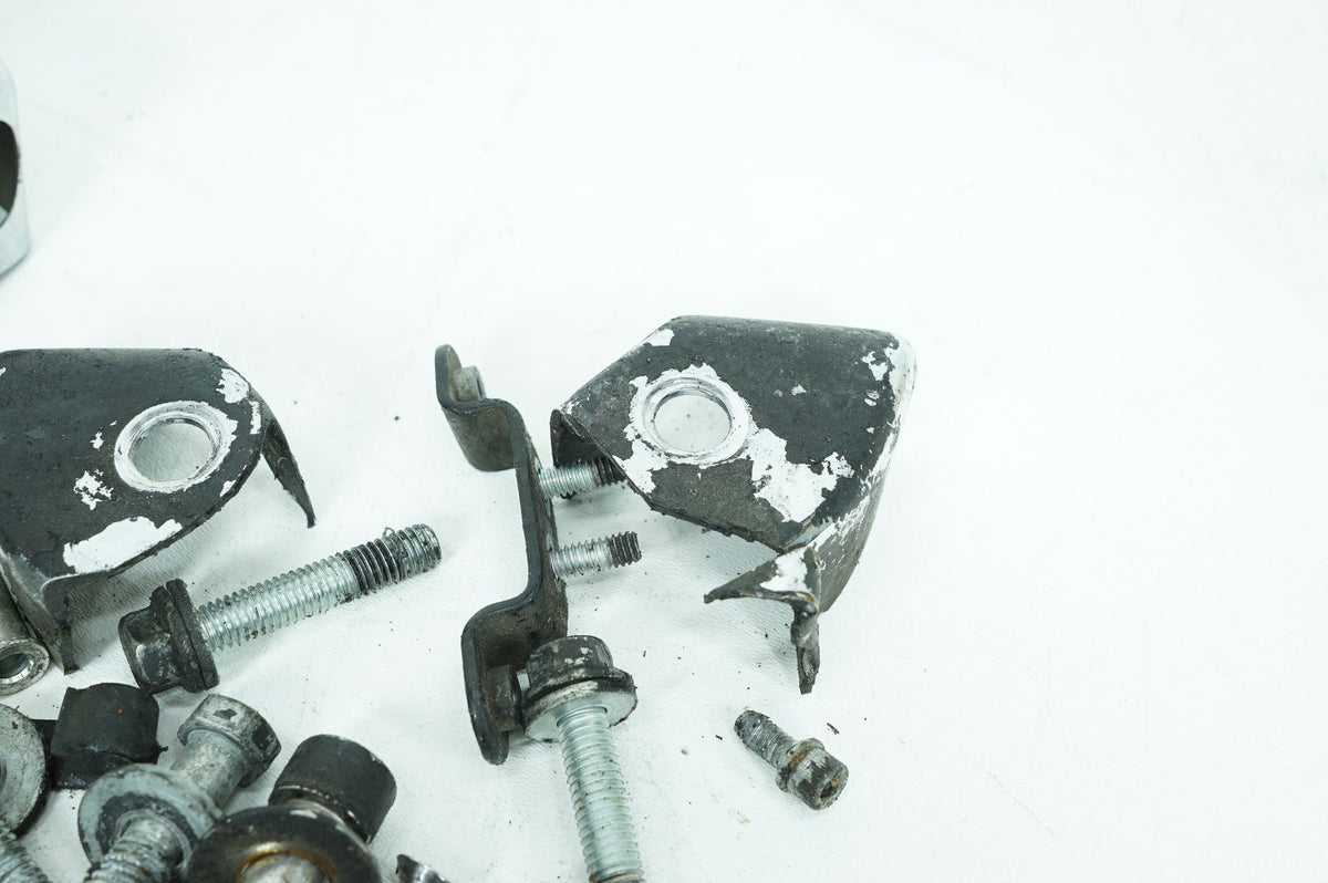 2003 Harley-Davidson Dyna FXDWG - Hardware Bolts Nuts & Brackets
