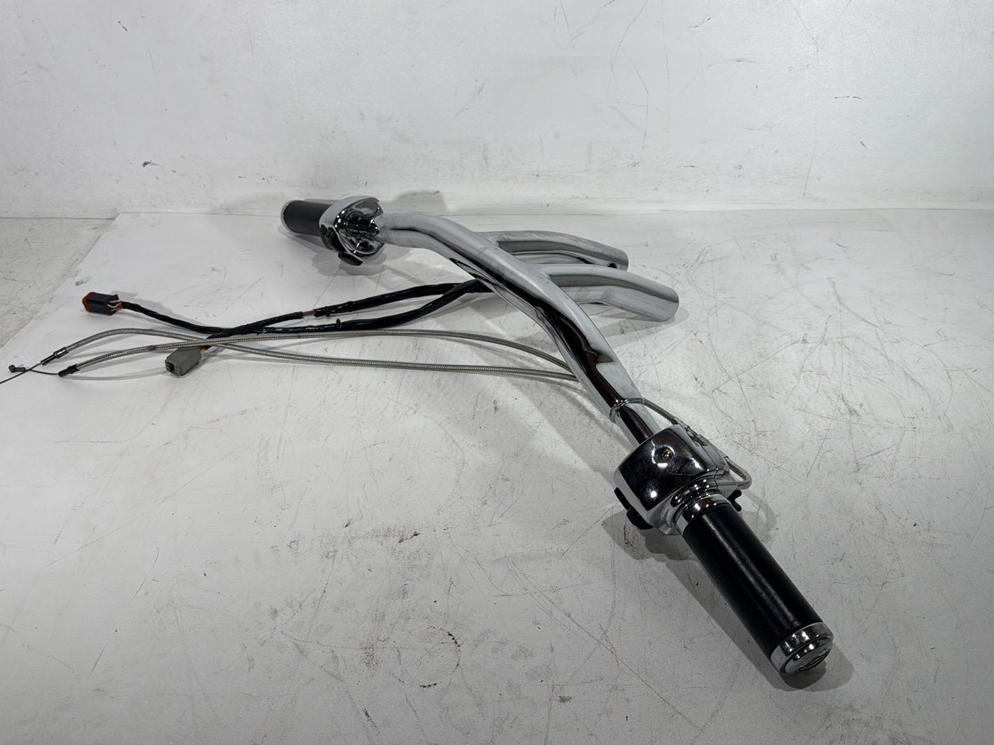2003 Harley Dyna Wide Glide FXDWG OEM Handlebars Left Right Switches Controls