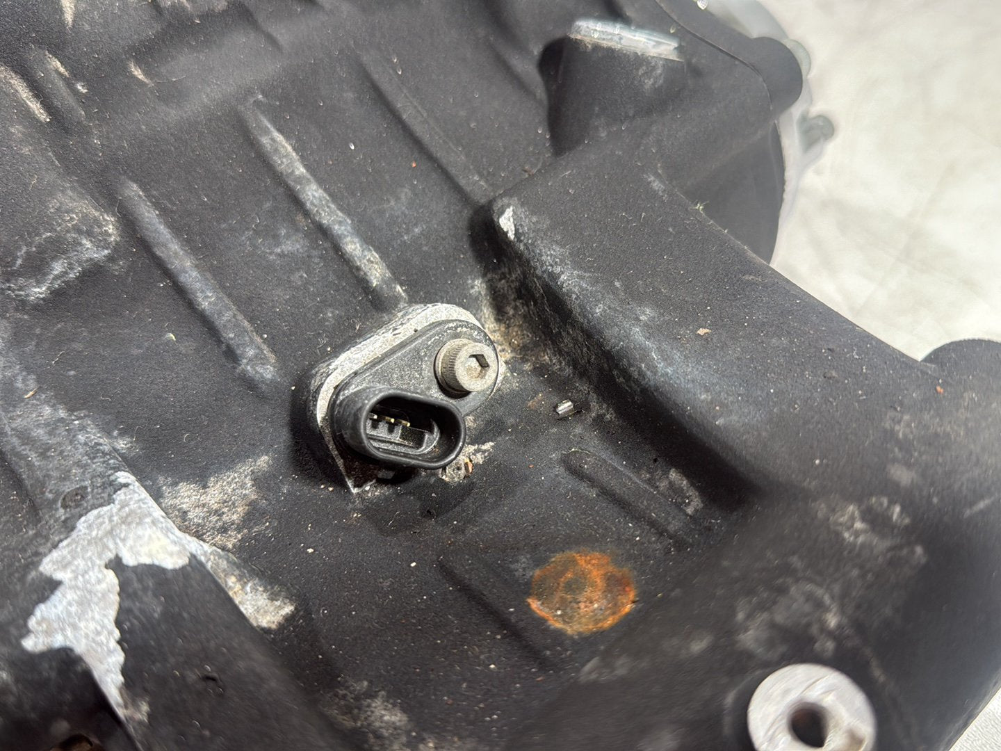 2011 Harley Heritage Softail Classic FLSTC OEM 6 Speed Transmission Gearbox