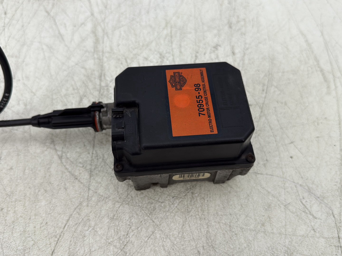 1998 Harley Touring FLHTCUI Electra Glide Ultra OEM Cruise Control Actuator 70955-98