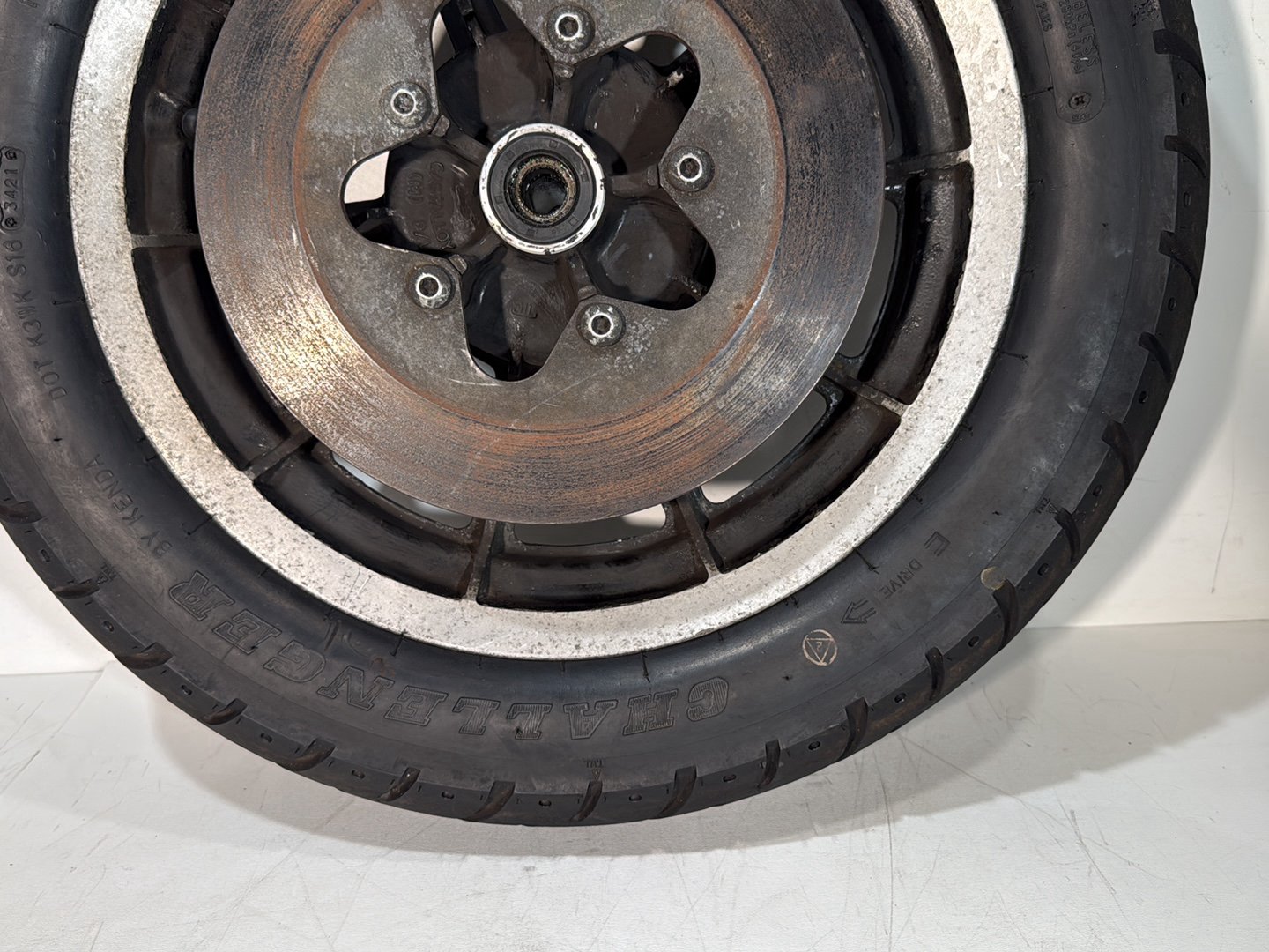 1984 - 1998 Harley-Davidson Touring Electra Glide Classic Rear Wheel Rim Tire 130/90-16 74H, 16", Kenda