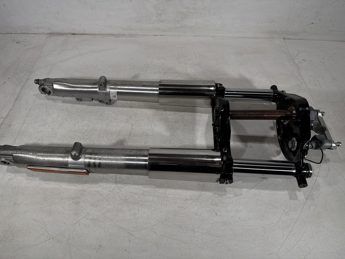2012 Harley Street Glide Touring Front Triple Tree Set & LH RH Fork Legs Sliders