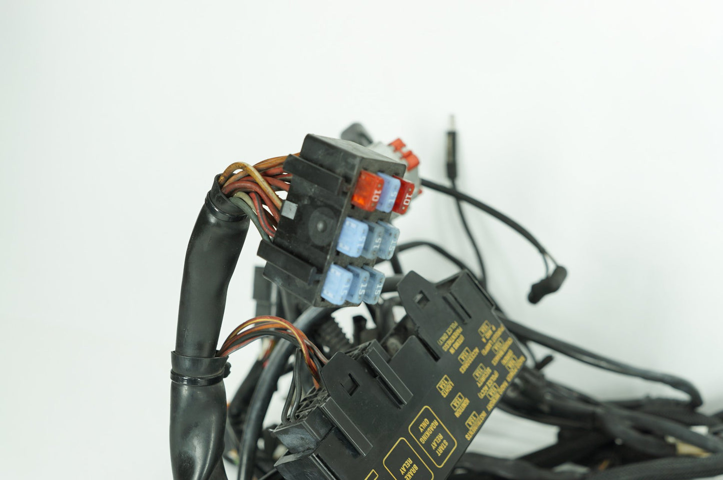 1999 - 2006 Harley-Davidson Touring Electra Glide Ultra Main Wire Wiring Harness Loom 70985-02