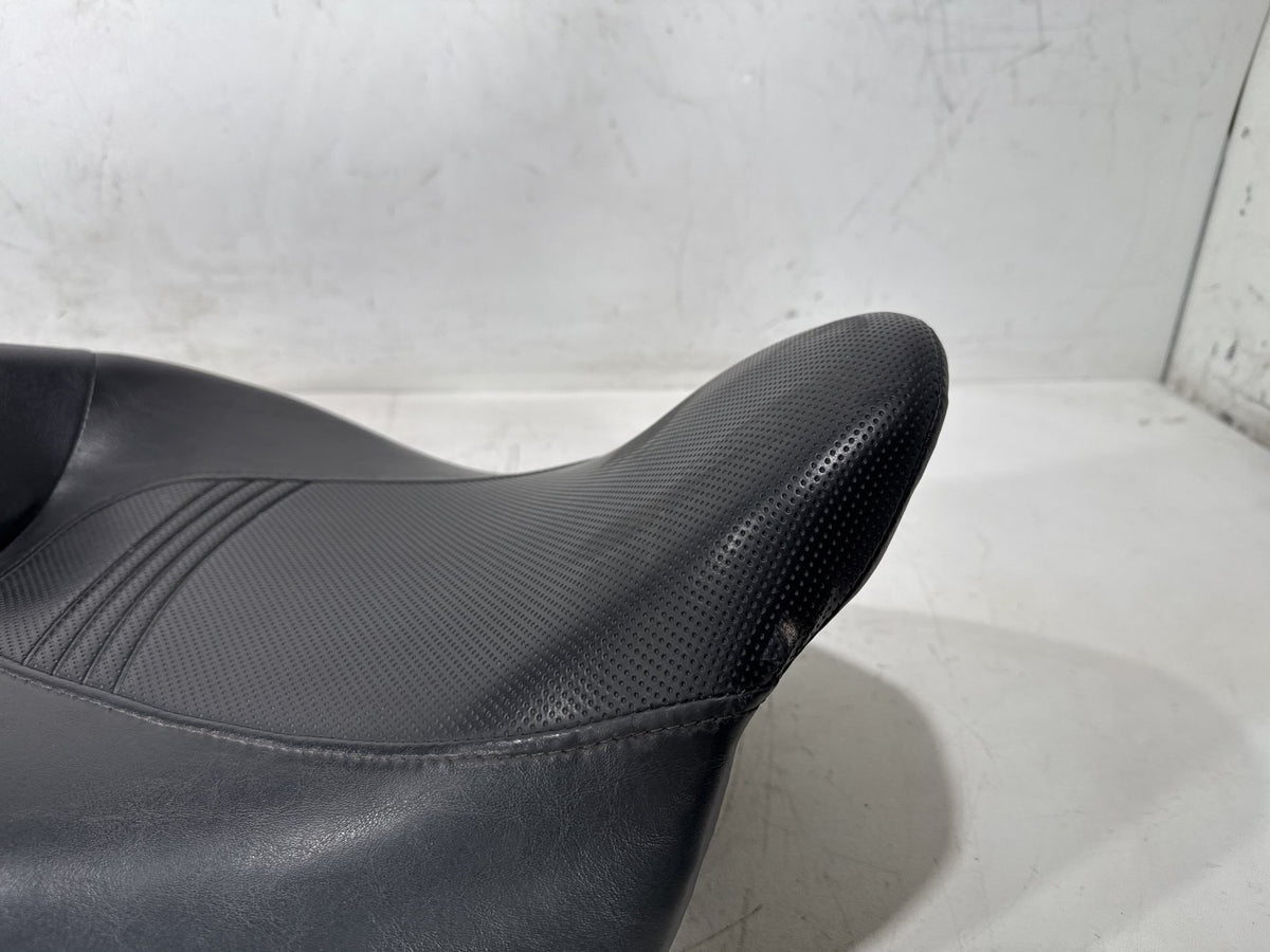 2012 Harley Electra Glide Touring Ultra OEM Passenger Rider Driver Seat Saddle