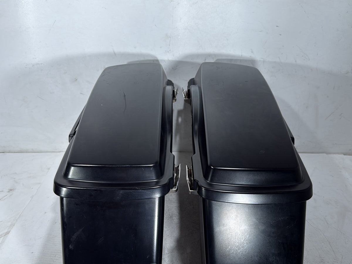 2011 Harley Road Glide Touring FLTRX OEM Left Right Saddlebags Luggage NOKey