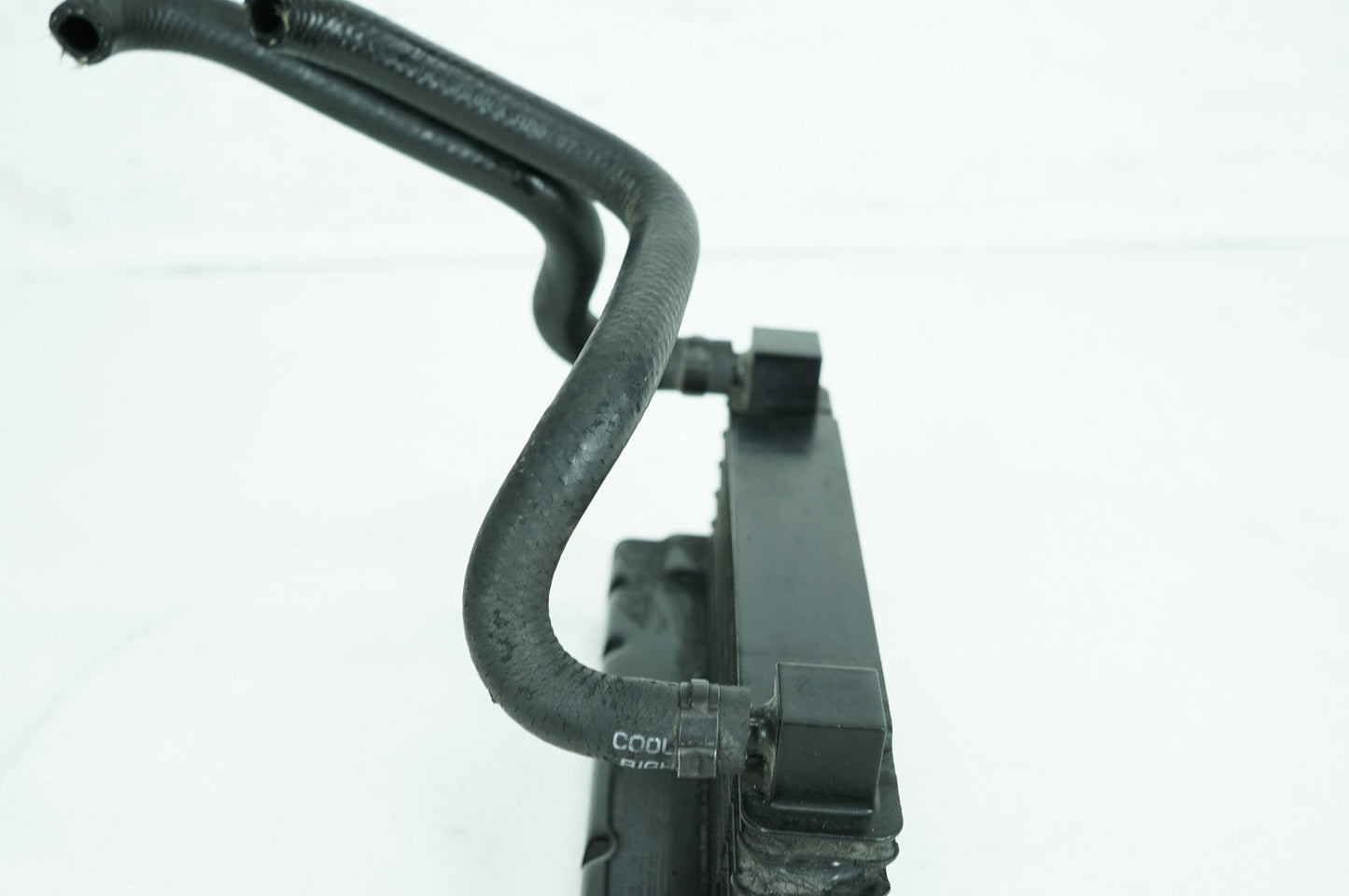2008 - 2016 Harley-Davidson Touring Electra Police Oil Cooling Cooler Core Radiator 63083-11