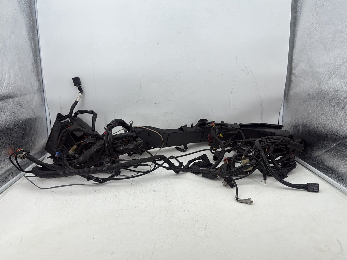 2011 Harley Electra Glide Ultra FLHTK OEM Main Wire Wiring Harness Loom ABS