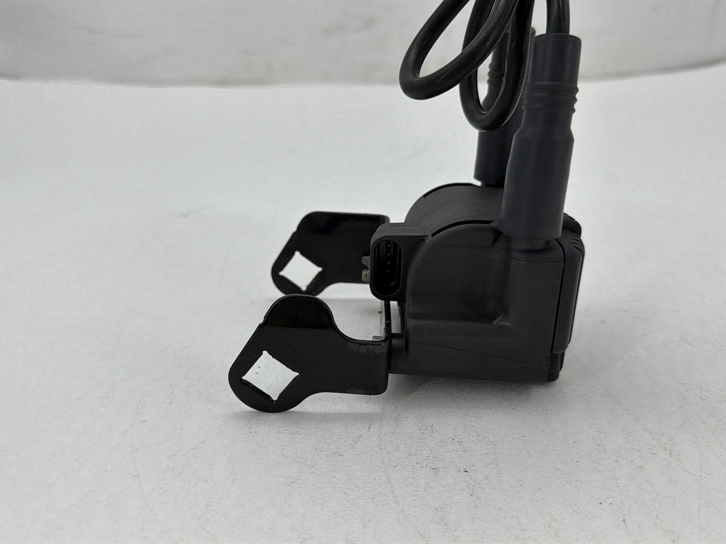 2005 Harley Electra Glide Touring Ultra OEM Ignition Coil Spark Plugs Cable