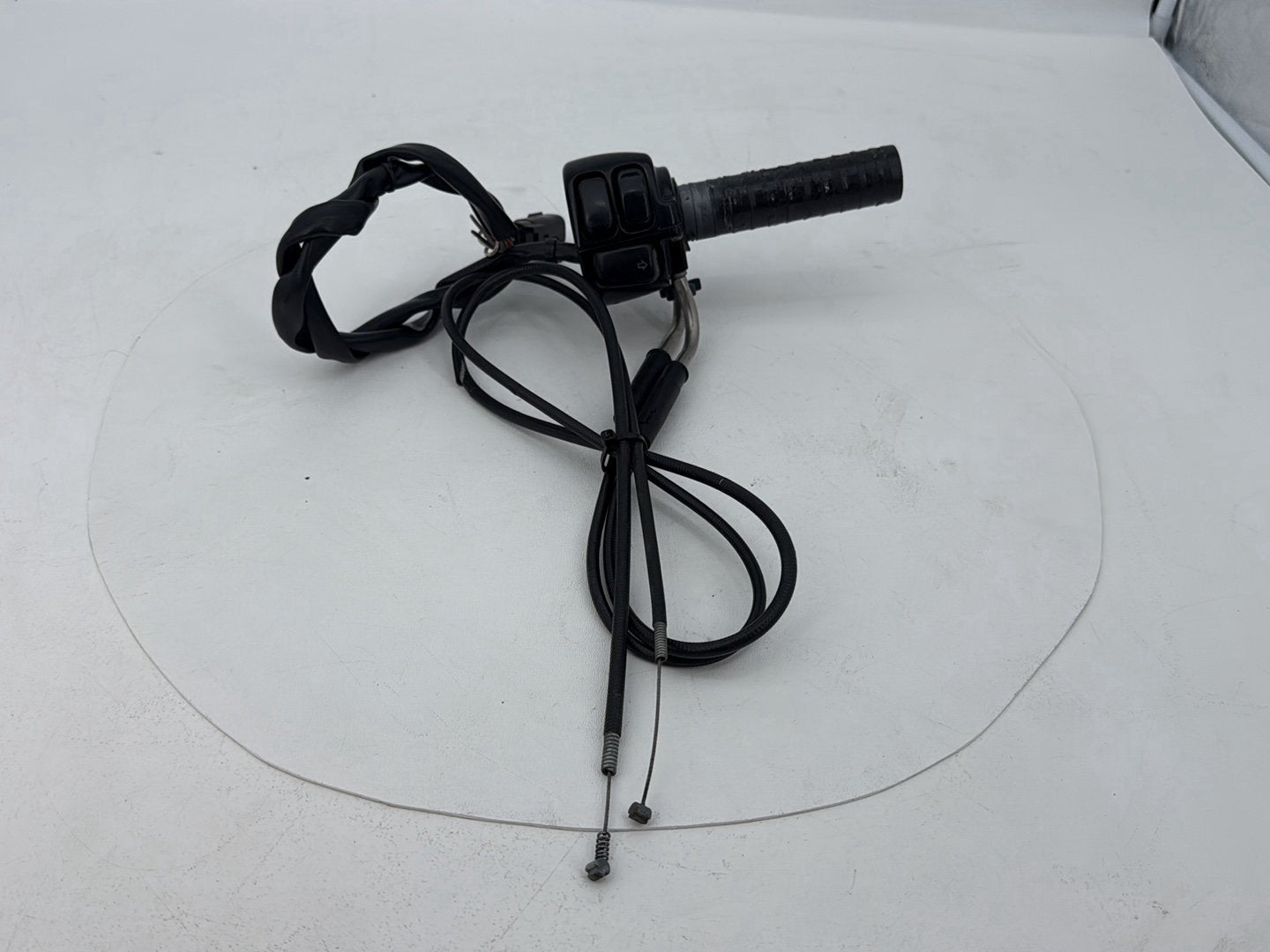 Harley-Davidson Misc  Right Engine Start Kill Switches Controls 71684-06