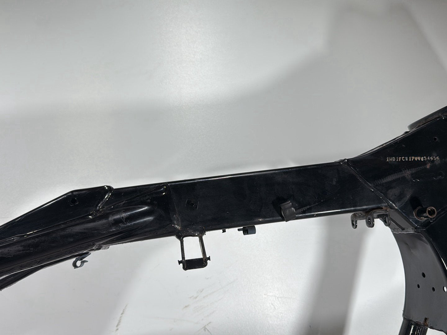 2000 Harley Touring Electra Glide Ultra OEM Body Main Frame Chassis CLN CLR