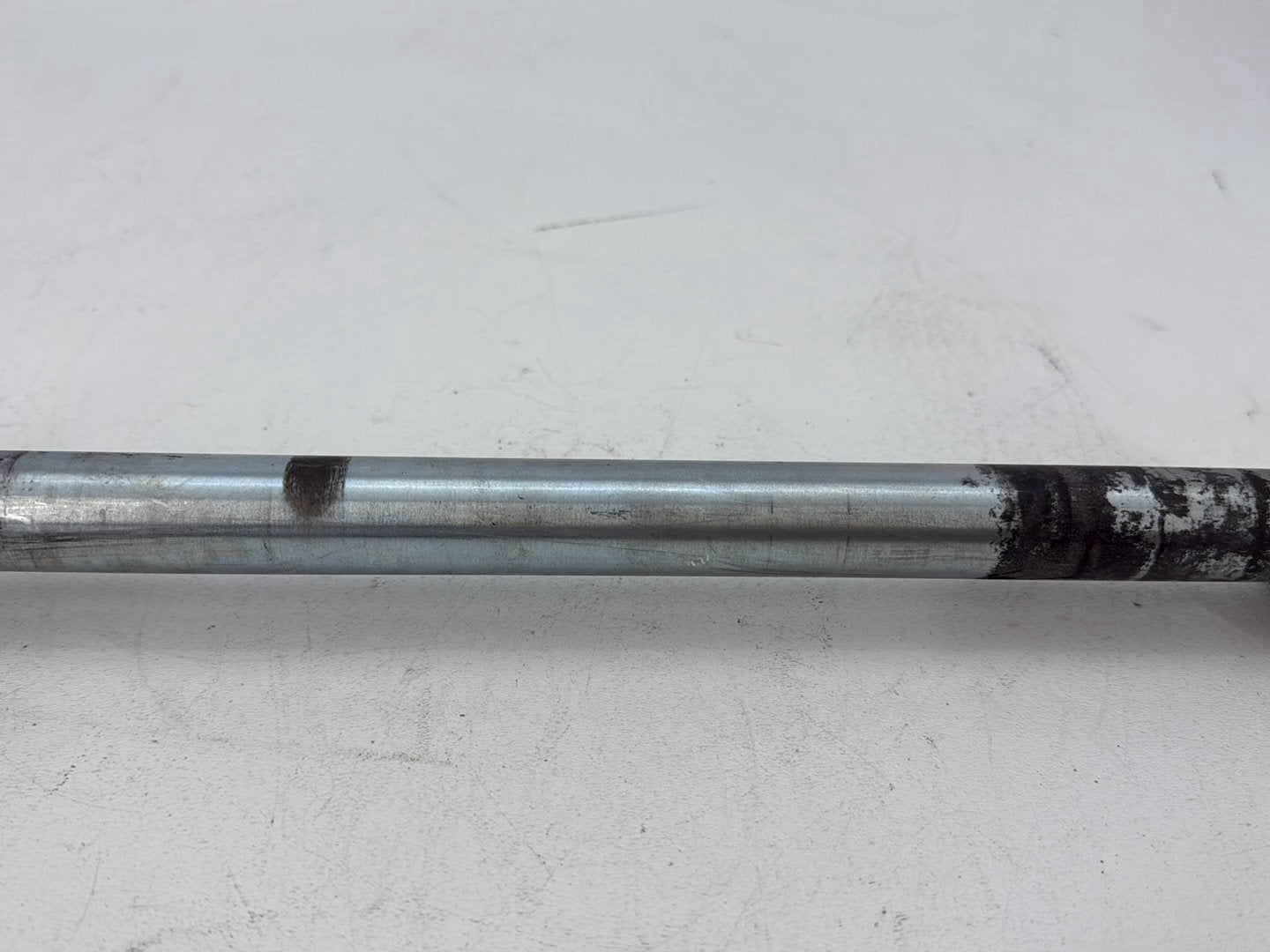 2014 Harley Electra Glide Touring CVO Screamin Eagle OEM Rear Wheel Axle Bolt Shaft