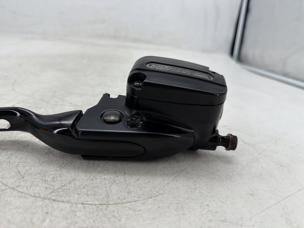 2011 Harley Electra Glide Touring Ultra OEM Front Right Brake Lever Master Cylinder
