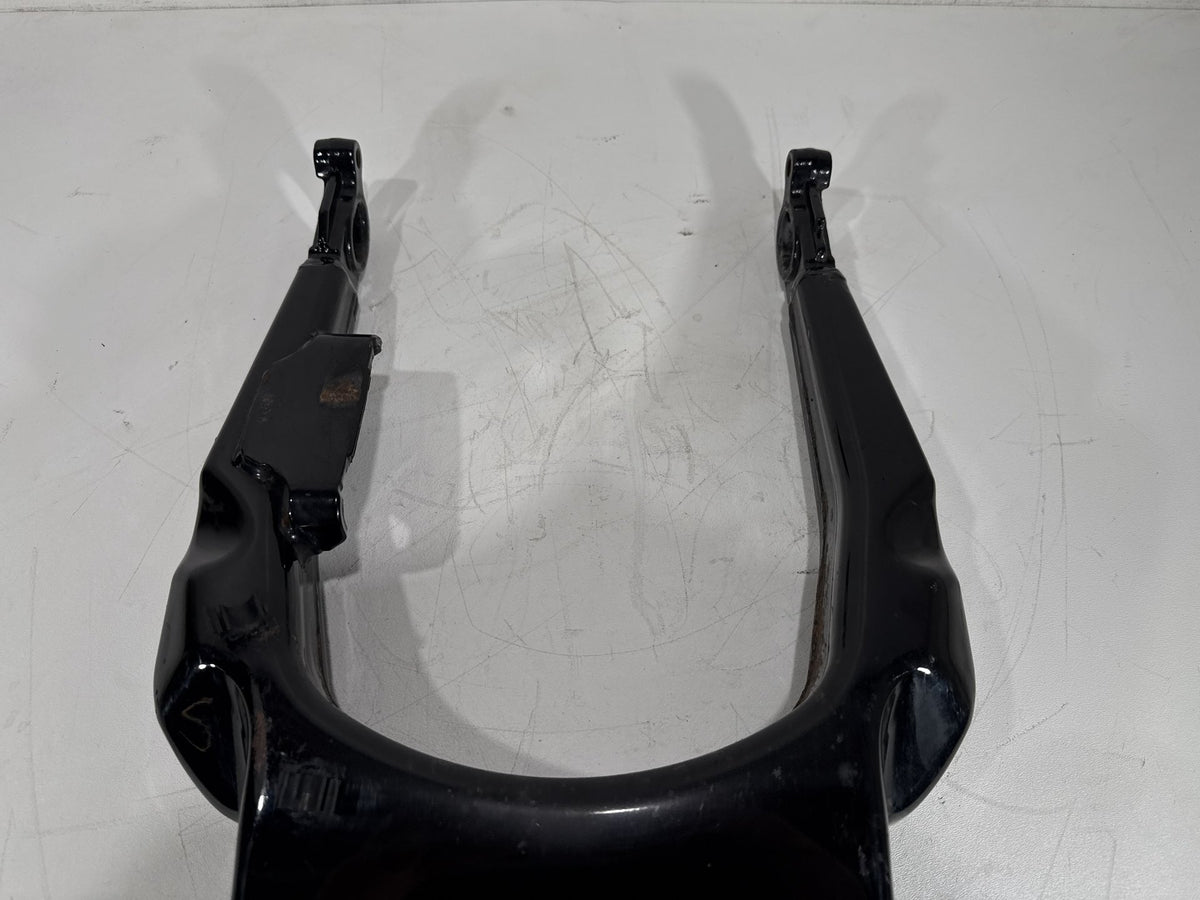 2011 Harley Road King Touring FLHR OEM Rear Fork Swingarm Swing Arm