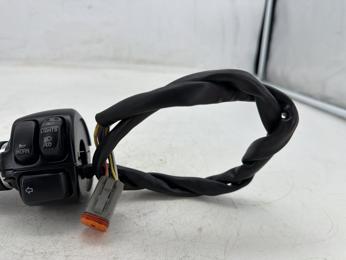 2001 Harley Softail Deuce FXSTD OEM Left Turn Signal Headlight Switches Controls