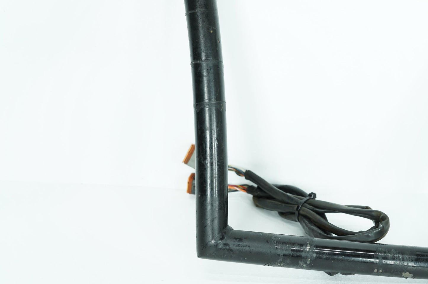 2004 - 2013 Harley-Davidson Sportster Base 883 Handlebars Left Right Switches Controls  	71682-06A