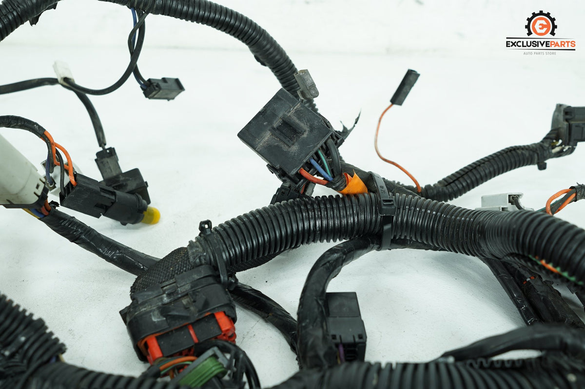 2010 Harley Touring FLHTCU Electra Glide Classic OEM Front Sub Wiring Harness Loom Interconnect