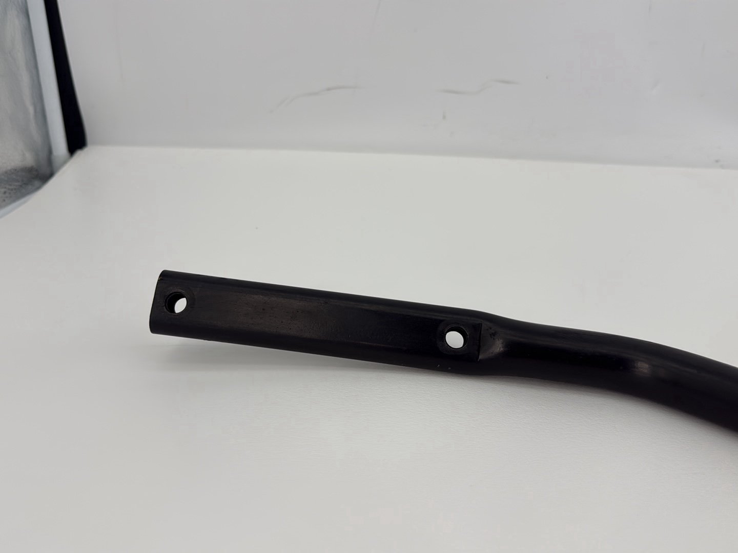 2014 Harley Sportster XL883L 883 SuperLow OEM Exhaust Muffler Interconnect Bracket Support Bar