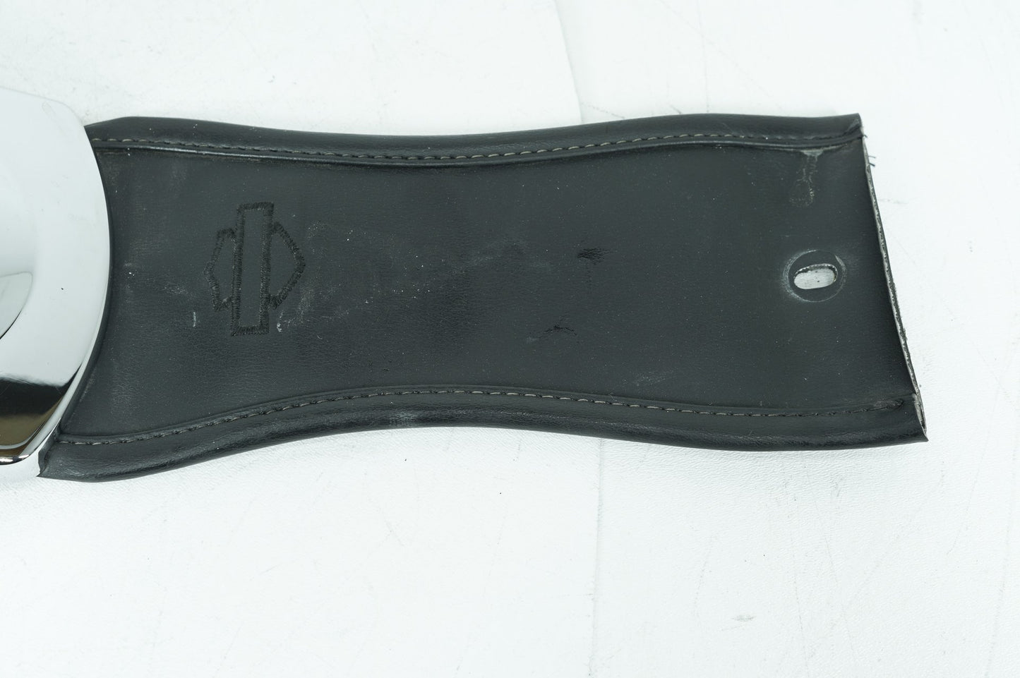 2007 - 2011 Harley-Davidson Dyna Fat Bob Fuel Tank Dash Console Speedometer NOKey 71211-04