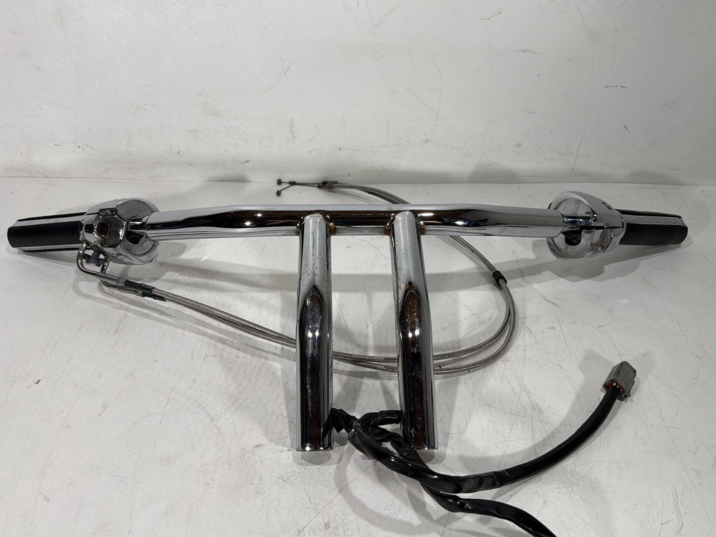 2000 Harley Dyna FXDWG Wide Glide OEM Handlebars Left Right Switches Controls