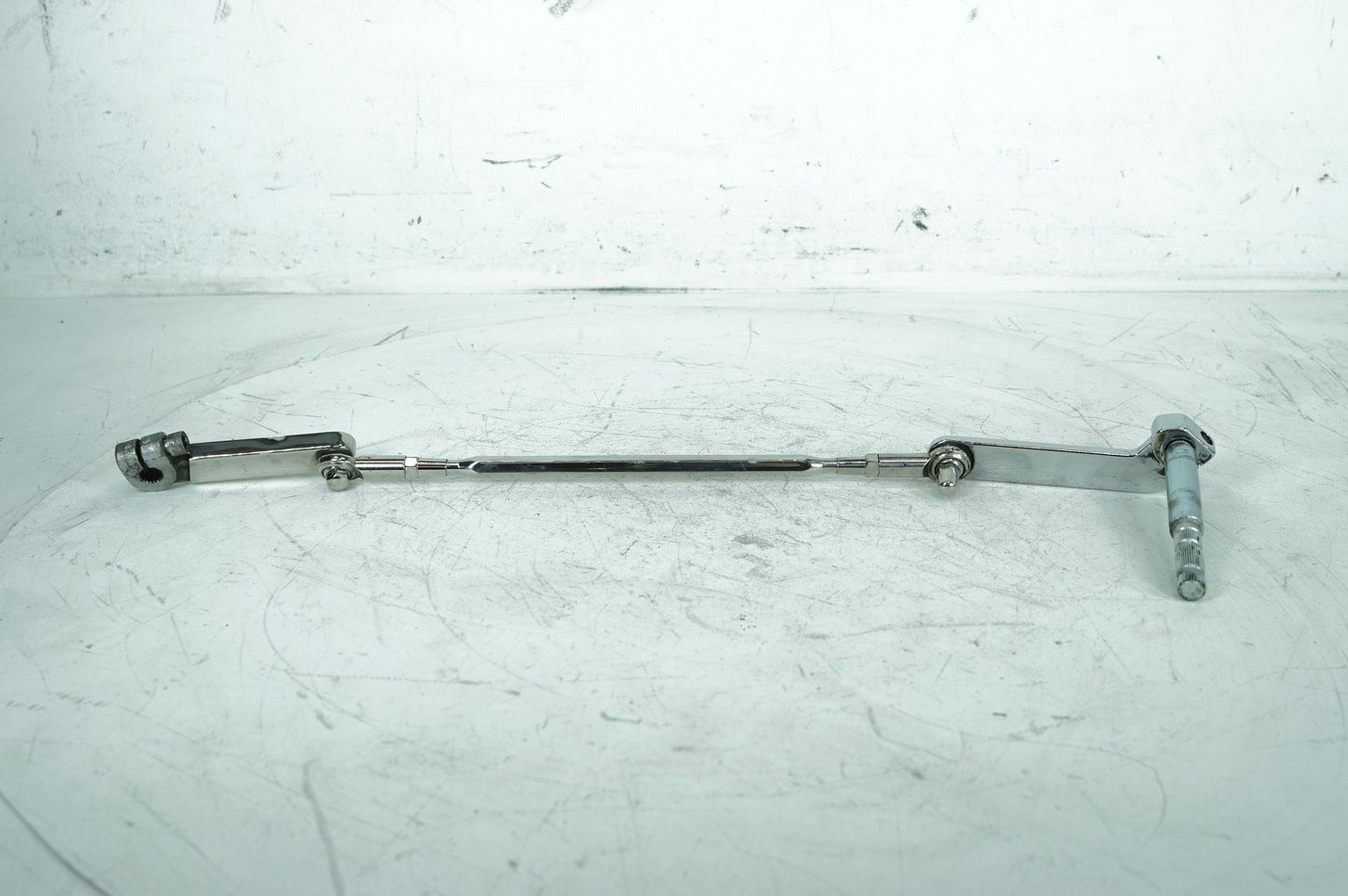 2007 - 2012 Harley-Davidson Touring CVO Electra Screamin Eagle Gear Shifter Lever w/ Rod linkage 33709-82A
