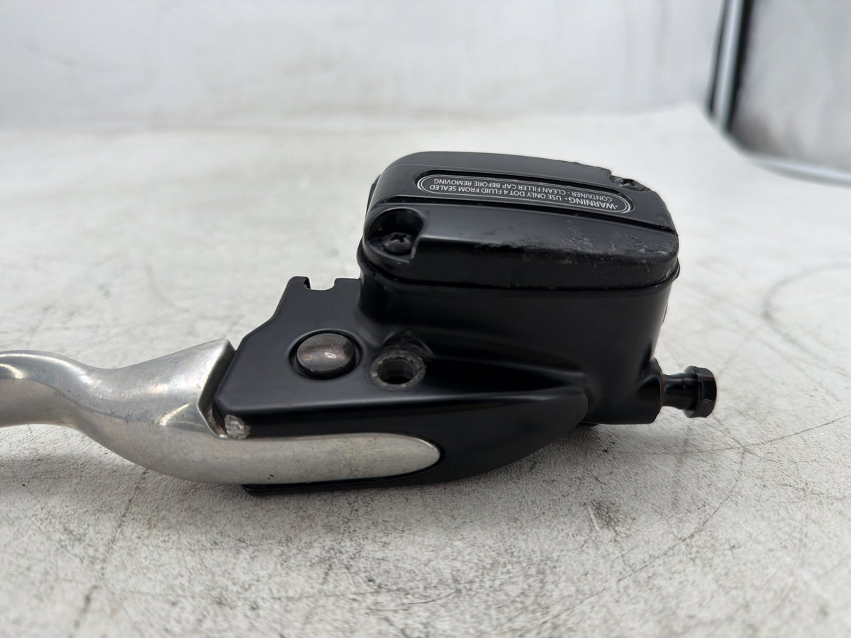 2010 Harley Road King Touring Police OEM Front Right Brake Lever Master Cylinder