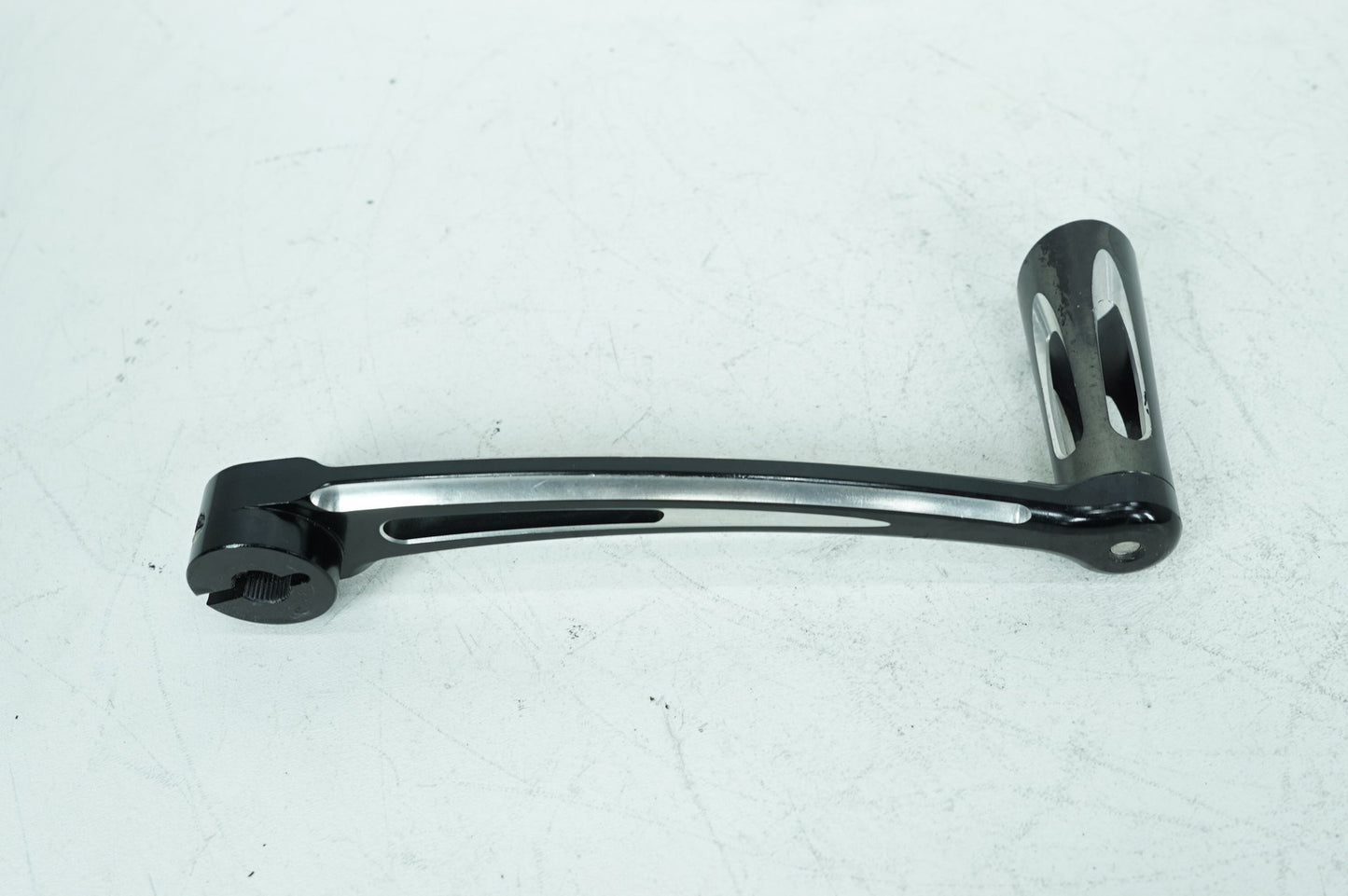 2008 - 2016 Harley-Davidson Touring Road Glide Gear Shifter Lever Pedal CNC Edge Cut