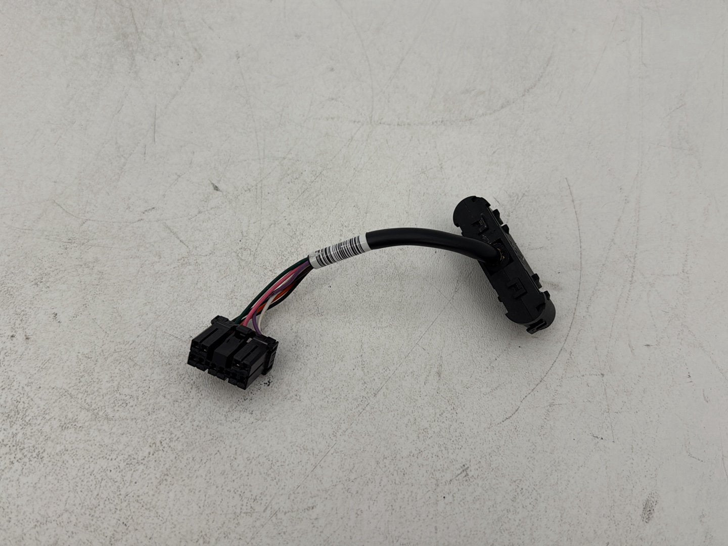 2007 - 2012 Harley-Davidson Touring Street Glide Dash Indicator Lamp Wire Plug 68789-96A 68789-96A
