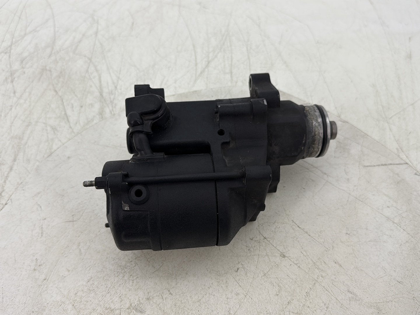 2015 Harley Dyna Low Rider FXDL OEM Engine Starter Motor