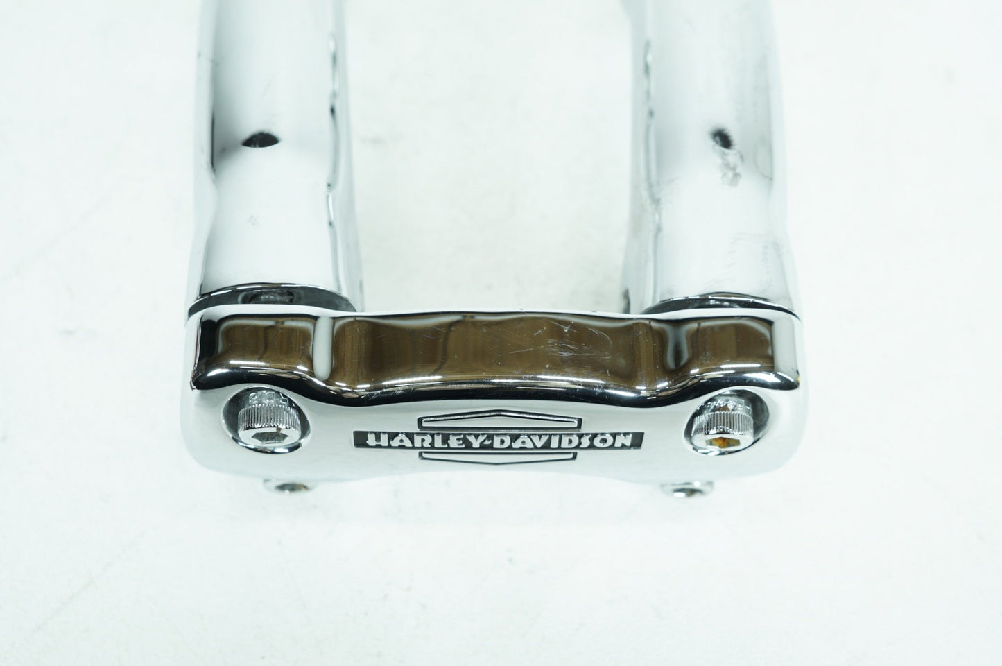 2007 - 2012 Harley-Davidson Softail Deluxe Front Handlebar Riser Top Clamp 55902-05