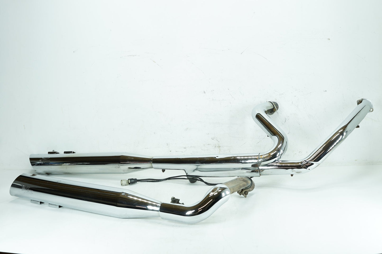 2008 - 2016 Harley-Davidson Touring Electra Glide Classic Exhaust Header Pipes Muffler 66855-10A