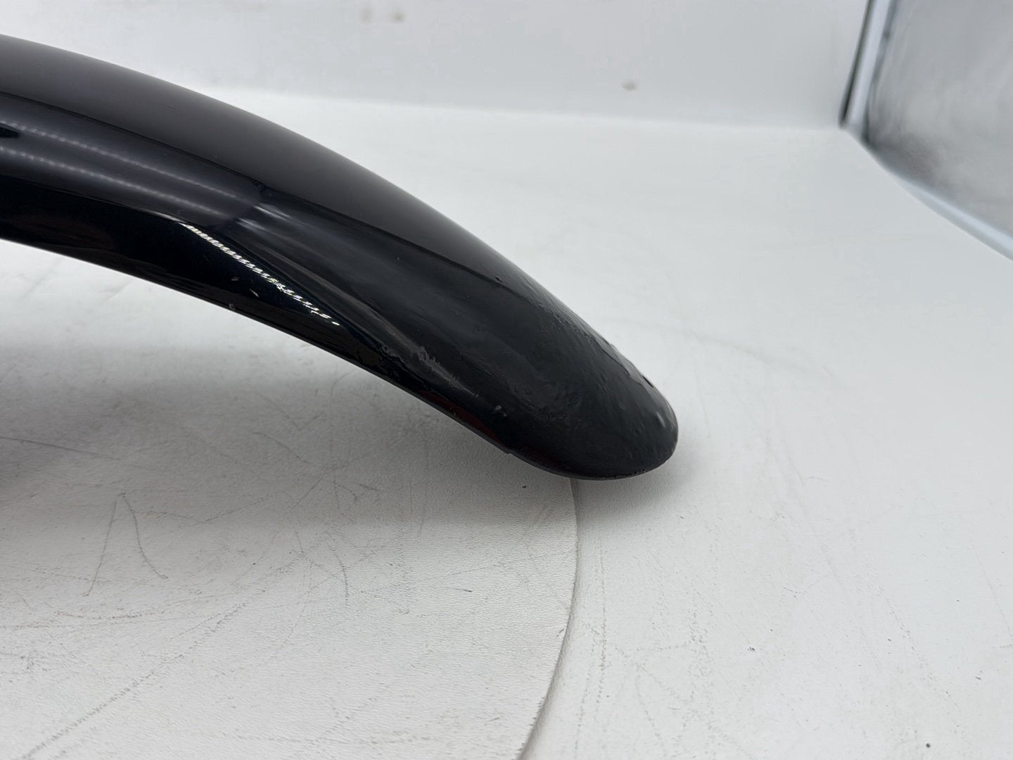 2007 - 2012 Harley-Davidson Dyna Super Glide Front Wheel Fender Shell Panel 60139-06B
