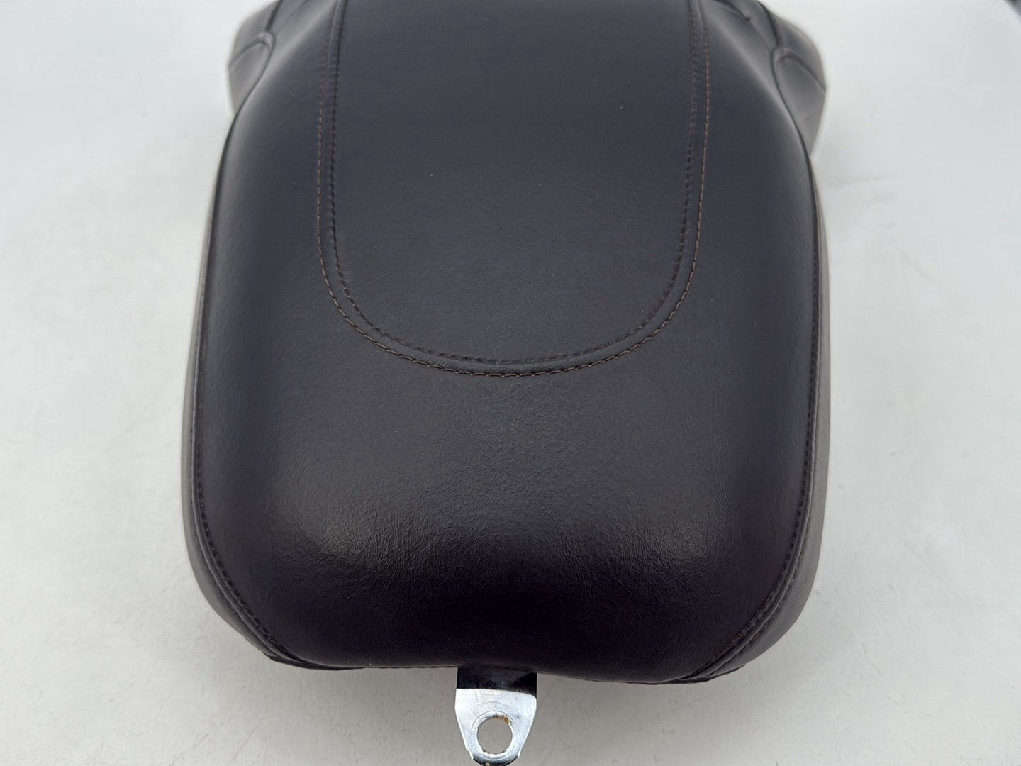 Harley-Davidson Misc  Passenger Rider Driver Seat Saddle 52164-09B