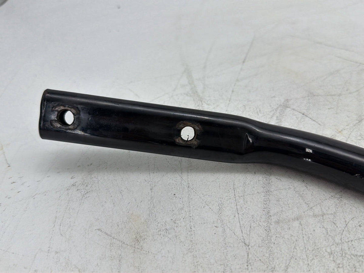 06 Harley Dyna Super Glide OEM Exhaust Muffler Interconnect Bracket Support Bar