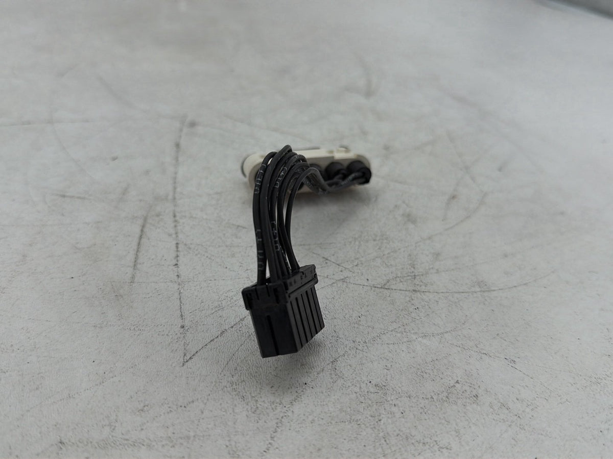 2006 Harley Electra Glide Touring Ultra FLHTCUI OEM Dash Indicator Lamp Wire Plug In