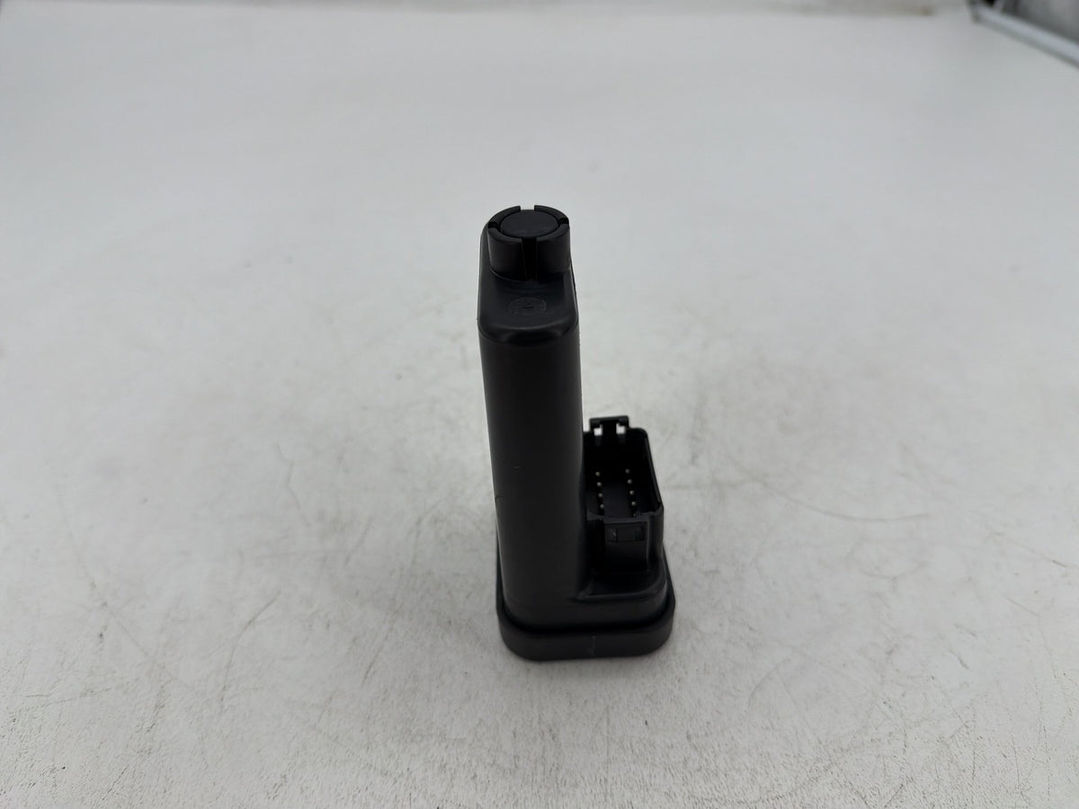 2011 Harley Road King Touring FLHR OEM Turn Signal Security Module TSSM
