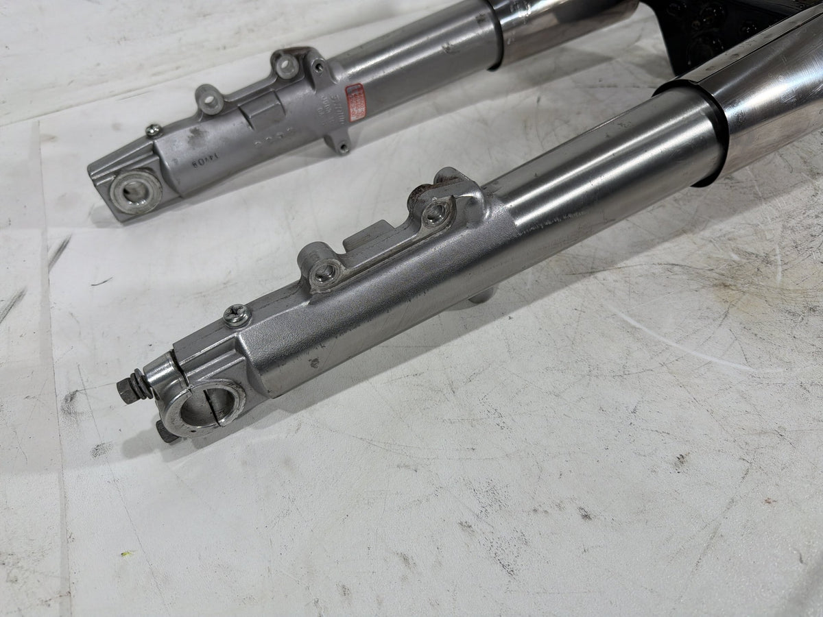 09 Harley Street Glide Touring OEM Front Triple Tree Set LH RH Fork Legs Sliders