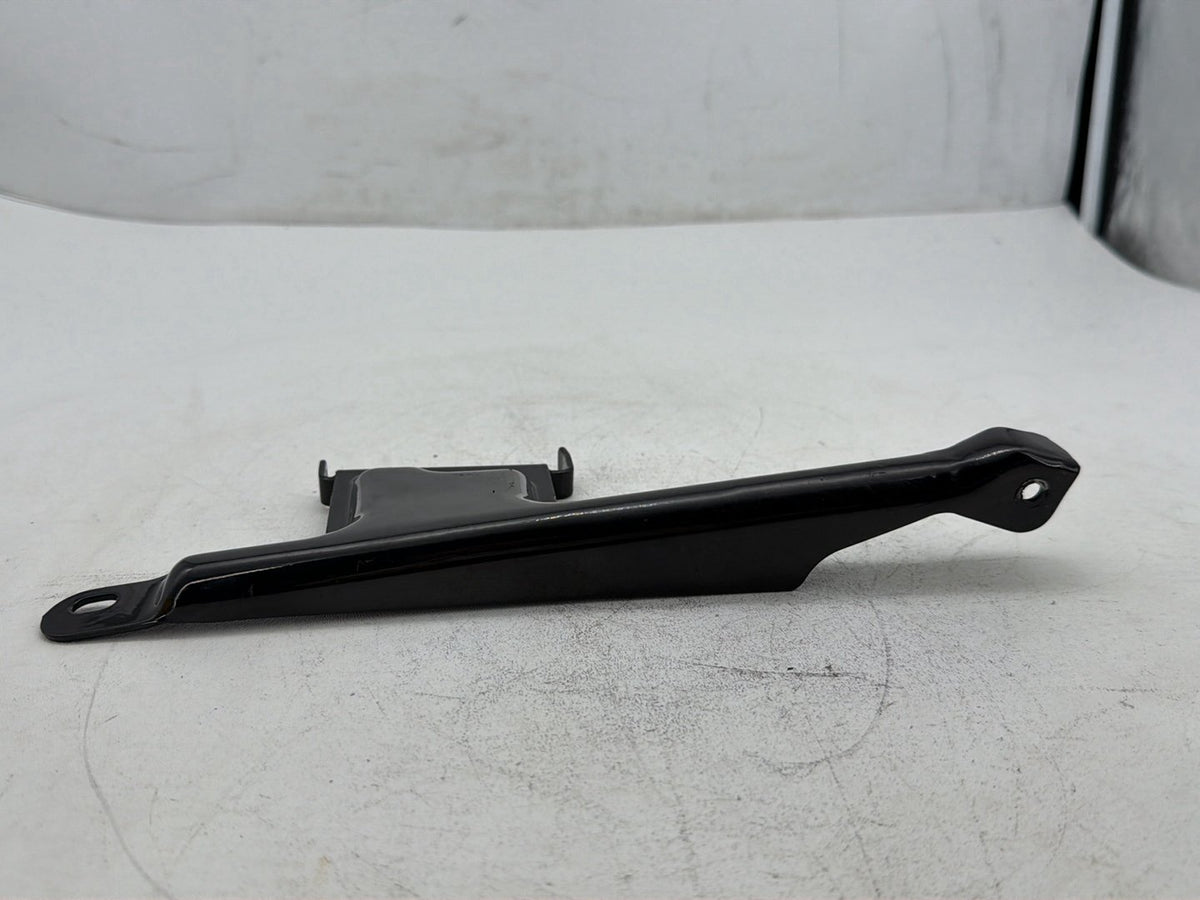 2007 Harley Softail Standard FXST OEM Seat Bracket Mount Support Mounting