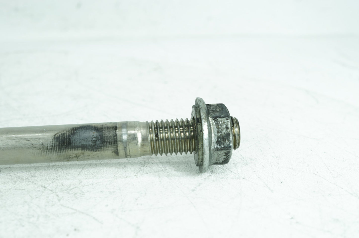 2007 - 2017 Harley-Davidson Dyna Low Rider Rear Fork Swingarm Pivot Bolt Shaft 47641-06