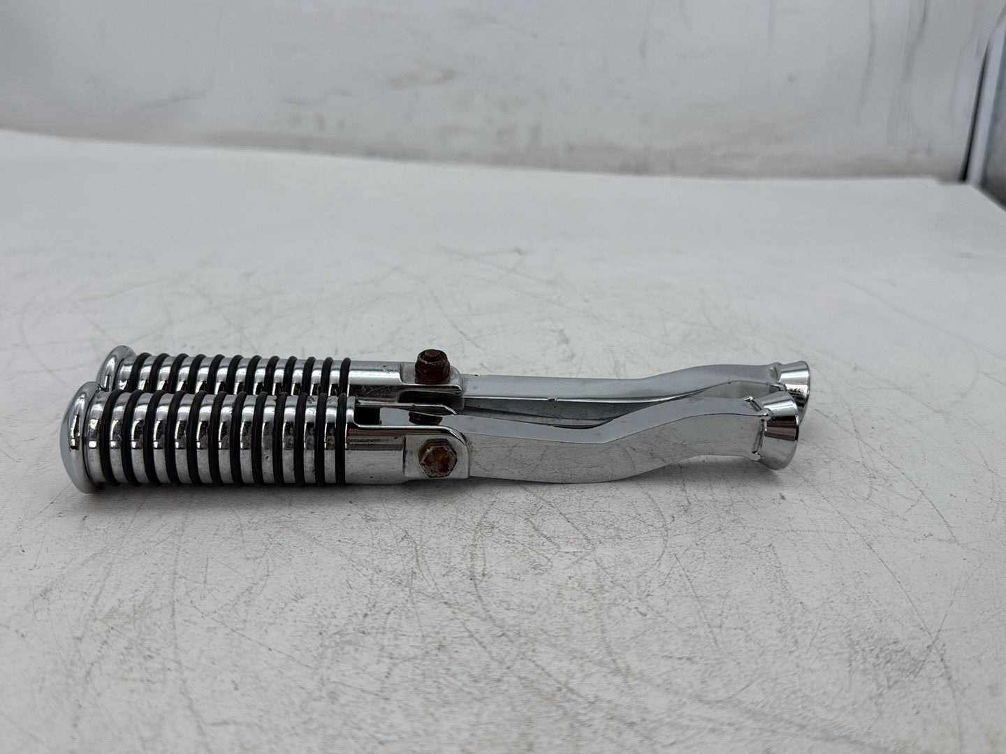 2001 Harley Sportster 883 Hugger XLH883 OEM Passenger Left & Right Foot Pegs