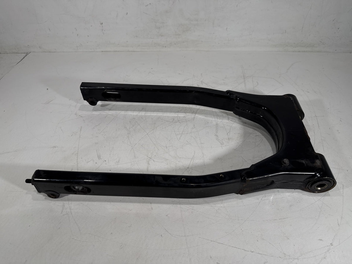 1996 Harley Electra Glide Touring Ultra OEM Rear Fork Swingarm Swing Arm