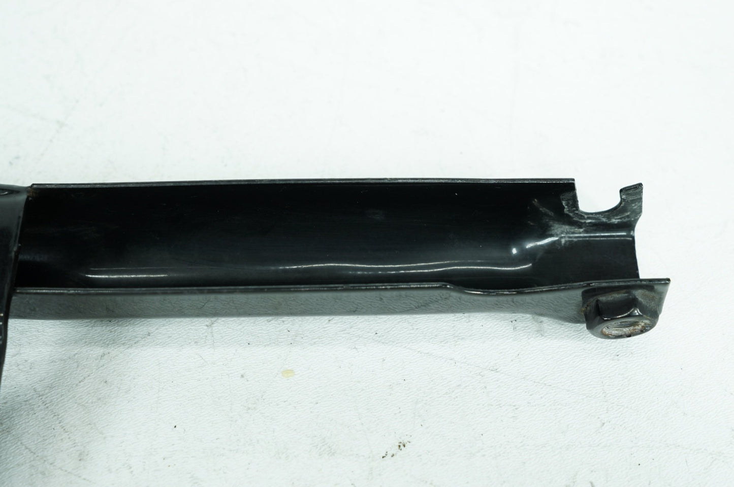 2000 - 2006 Harley-Davidson Softail Heritage Classic Seat Bracket Mount Support Mounting 48868-00