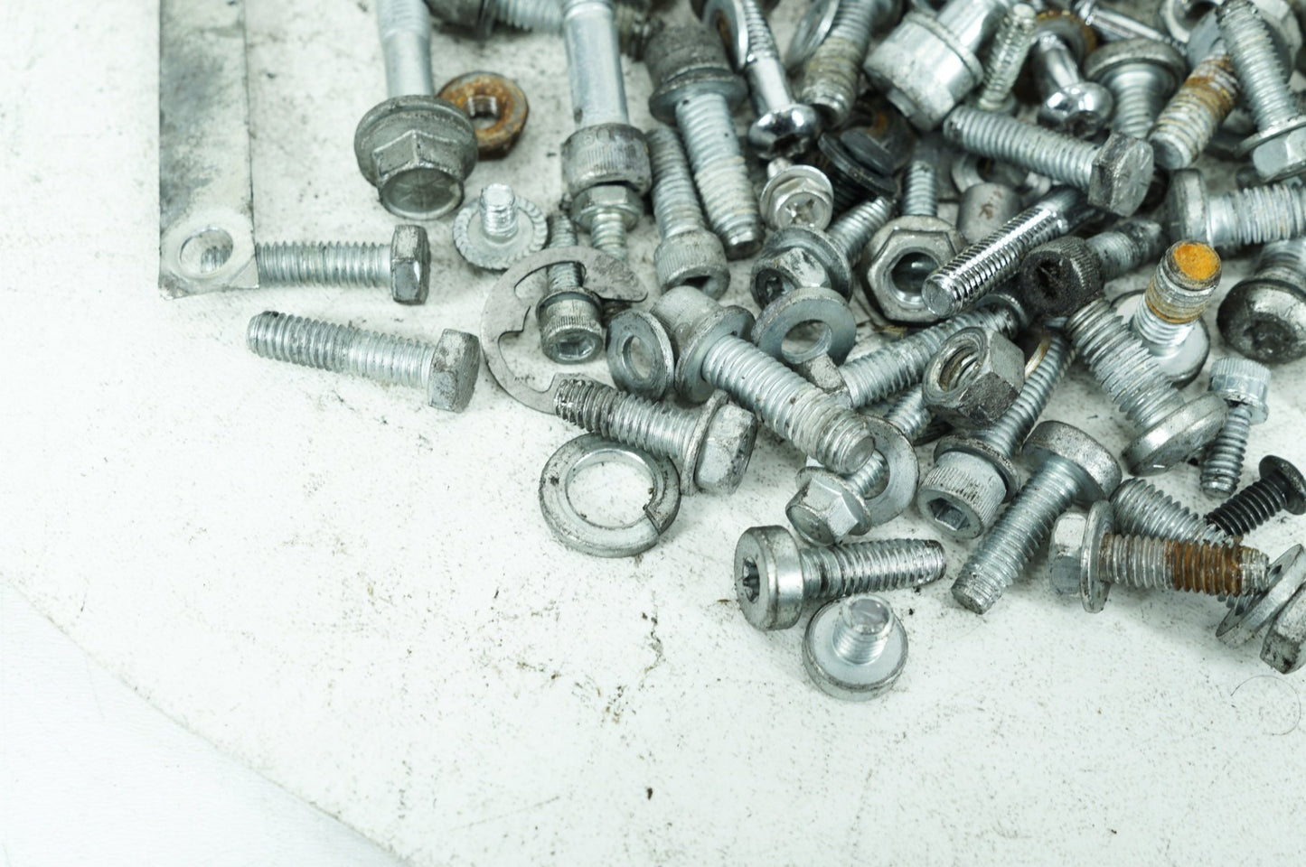 2008 - 2016 Harley-Davidson Touring Street Glide Hardware Bolts Nuts & Brackets