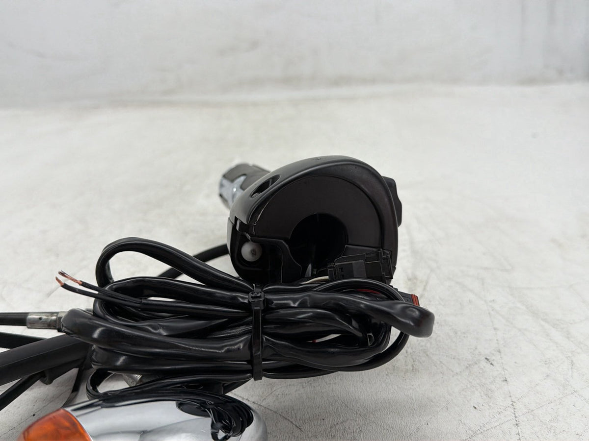 2014 Harley Dyna Low Rider FXDL OEM Right Engine Start Kill Switches Controls